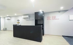 Super Townhouse Noida Sector 71 Near Iskcon Temple Noida